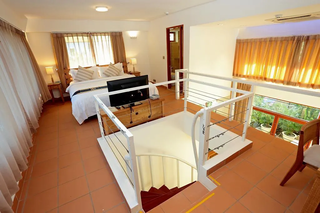 Deluxx Boutique Hotel Sihanoukville