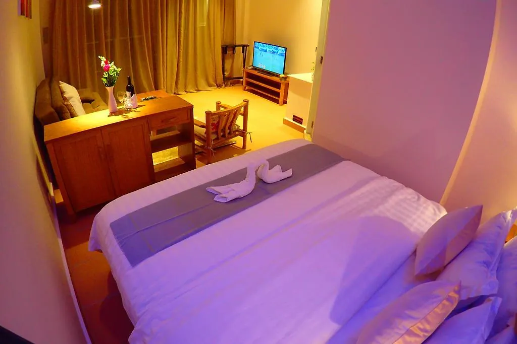 Deluxx Boutique Hotel Sihanoukville