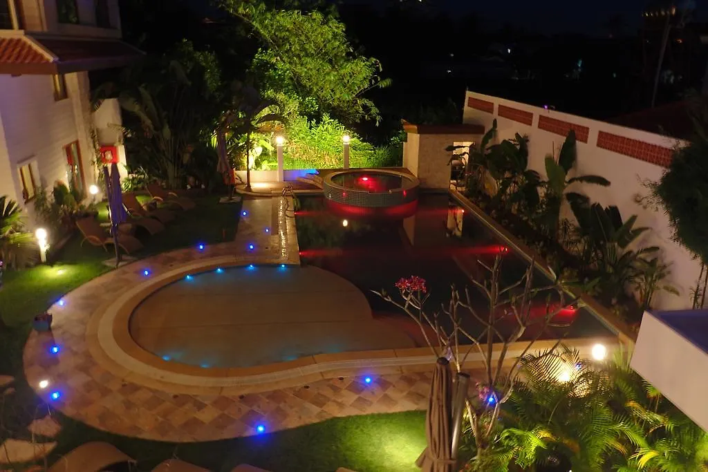 Deluxx Boutique Hotel Sihanoukville